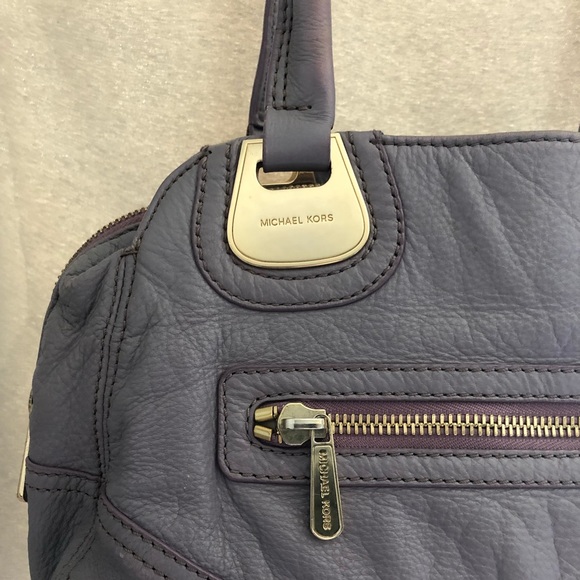 Michael Kors Bag - Picture 3 of 8